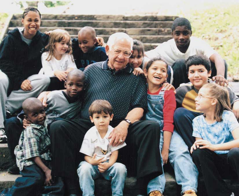 UNE ADOPTION FAIT TOUTE LA DIFFÉRENCE