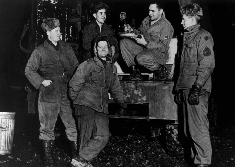Dave Thomas in Military
