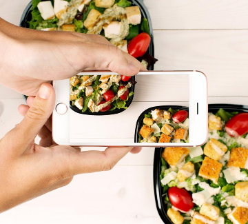 Salad with mobile device