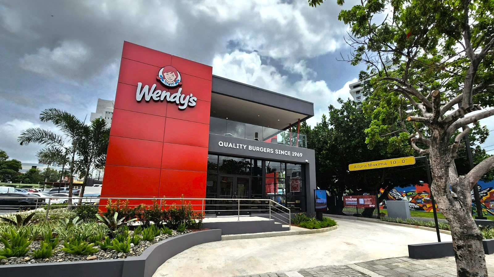 Wendy's restaurant