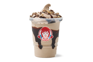 Regular Frosty® Made With KitKat® - Chocolate