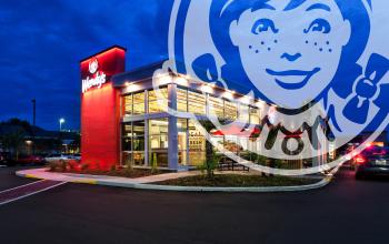 Smart 2.0 Exterior Late Night